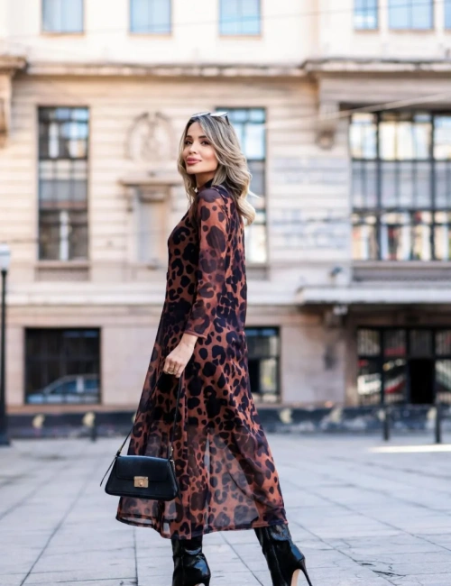 Vestido Finlândia Tule Leopardo – Preto