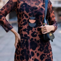 Vestido Finlândia Tule Leopardo – Preto